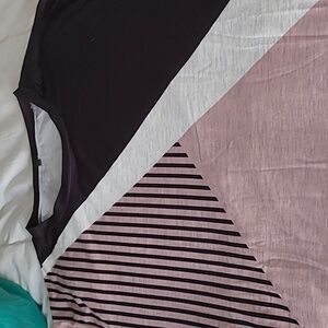 Fitted light weight top